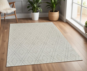 Homeroots 4' X 6' Beige And Gray Abstract Non Skid Area Rug  Polyester 559079