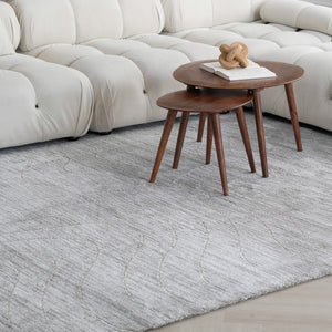 Homeroots 7' X 10' Gray Abstract Non Skid Area Rug  Polyester 559087