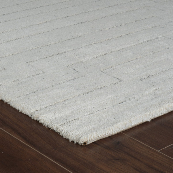 HomeRoots 4' Cream and Beige Abstract Distressed Area Rug - Modern, Durable Design for Any Room Style 5' X 8' 559116