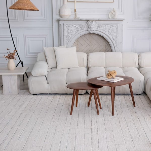 Homeroots 8' X 11' Cream And Beige Abstract Distressed Area Rug  Polyester 559118