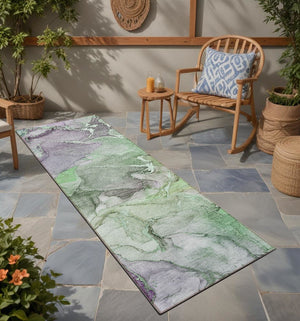 Homeroots 8' Runner Green Abstract Washable Non Skid Indoor Outdoor Runner Rug Green Polyester 559178