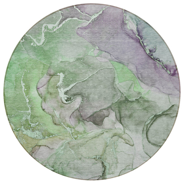 Homeroots 8' Round Green Round Abstract Washable Non Skid Indoor Outdoor Area Rug Green Polyester 559182