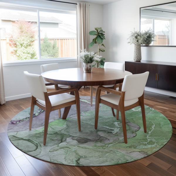 Homeroots 8' Round Green Round Abstract Washable Non Skid Indoor Outdoor Area Rug Green Polyester 559182