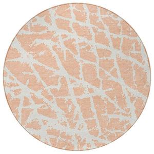HomeRoots 5' Beige and Ivory Abstract Area Rug - Washable, Non-Skid, Stylish for Indoor and Outdoor Spaces 8' Round 559294