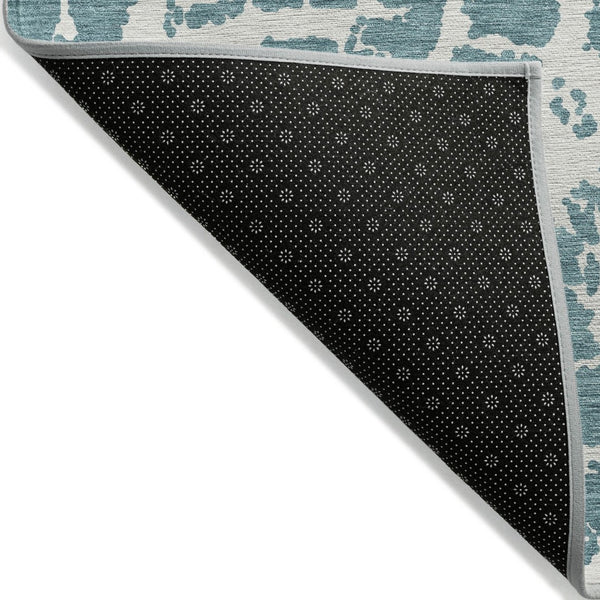 HomeRoots 5' Beige and Ivory Abstract Area Rug - Washable, Non-Skid, Stylish for Indoor and Outdoor Spaces 9' X 12' 559332