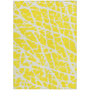 HomeRoots 5' Beige and Ivory Abstract Area Rug - Washable, Non-Skid, Stylish for Indoor and Outdoor Spaces 9' X 12' 559341