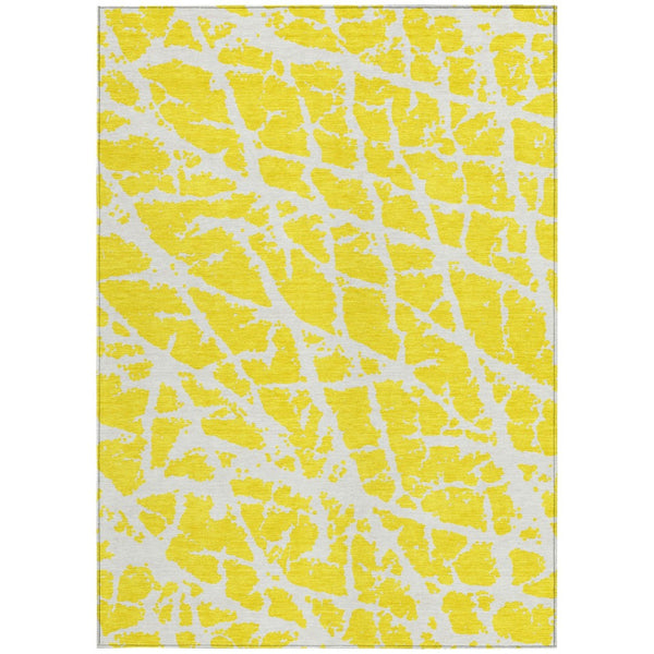 HomeRoots 5' Beige and Ivory Abstract Area Rug - Washable, Non-Skid, Stylish for Indoor and Outdoor Spaces 9' X 12' 559341