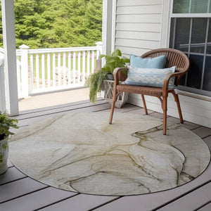 HomeRoots 5' Beige and Gray Abstract Area Rug – Stylish, Washable, Non-Skid for Indoor and Outdoor Spaces 8' Round 559348