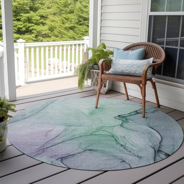 HomeRoots 5' Beige and Gray Abstract Area Rug – Stylish, Washable, Non-Skid for Indoor and Outdoor Spaces 8' Round 559357