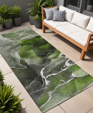 Homeroots 8' Runner Green Abstract Washable Non Skid Indoor Outdoor Runner Rug Green Polyester 559452