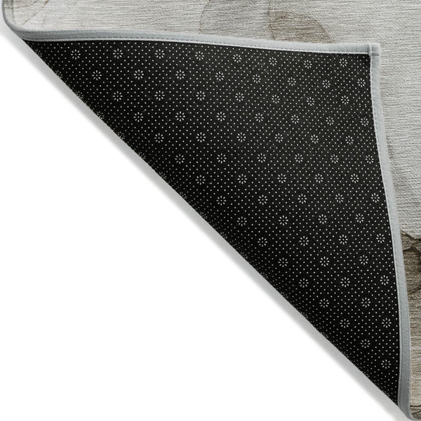 Homeroots 8' Runner Stylish Abstract Washable Non-skid Area Rug For Indoor And Outdoor Spaces, Stain Resistant 5' X 8' Polyester 559491