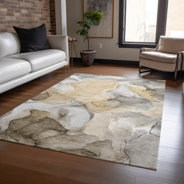 Homeroots 8' Runner Stylish Abstract Washable Non-skid Area Rug For Indoor And Outdoor Spaces, Stain Resistant 5' X 8' Polyester 559491