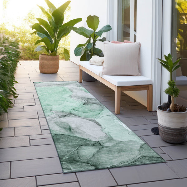 Homeroots 8' Runner Green Abstract Washable Non Skid Indoor Outdoor Runner Rug Green Polyester 559506