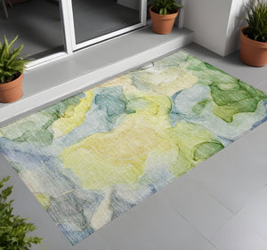 Homeroots 3' X 5' Yellow Abstract Washable Non Skid Indoor Outdoor Area Rug Yellow Polyester 559544