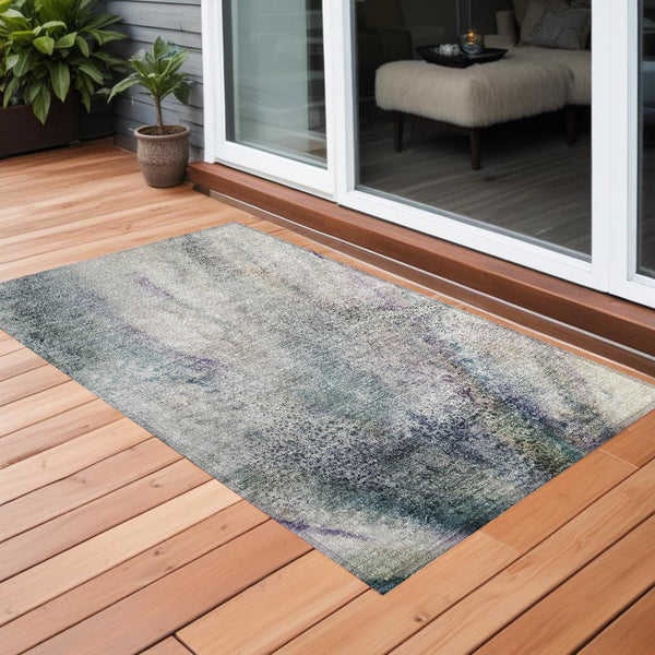 Homeroots 5' Beige Abstract Washable Non-skid Area Rug - Elegant, Stain Resistant, Perfect For Indoor & Outdoor Use 3' X 5' Polyester 559580
