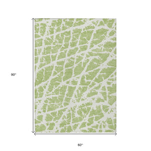 HomeRoots 5' Beige and Ivory Abstract Area Rug - Washable, Non-Skid, Stylish for Indoor and Outdoor Spaces 5' X 8' 559626