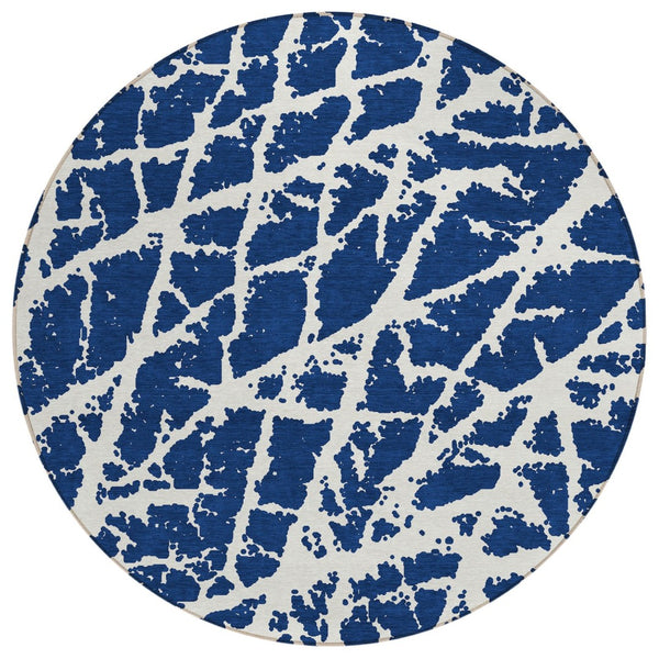 HomeRoots 5' Beige and Ivory Abstract Area Rug - Washable, Non-Skid, Stylish for Indoor and Outdoor Spaces 8' Round 559636
