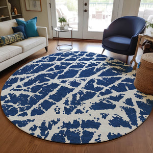 HomeRoots 5' Beige and Ivory Abstract Area Rug - Washable, Non-Skid, Stylish for Indoor and Outdoor Spaces 8' Round 559636