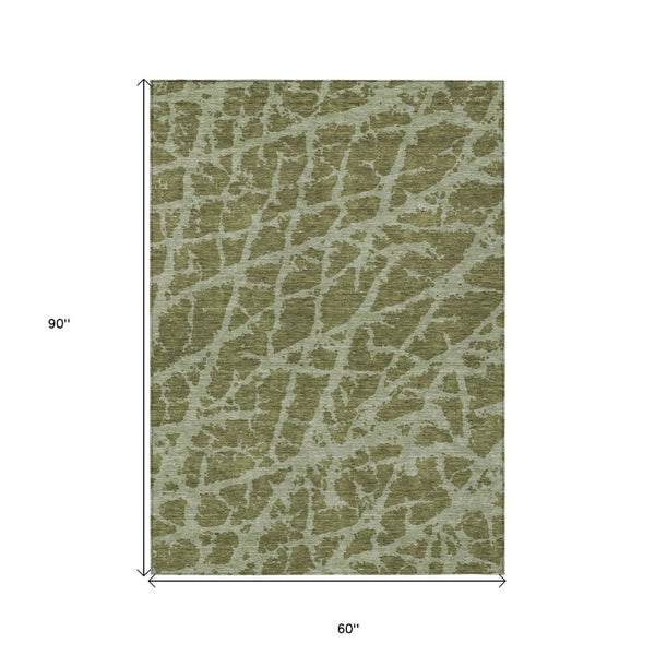 HomeRoots 5' Beige and Ivory Abstract Area Rug - Washable, Non-Skid, Stylish for Indoor and Outdoor Spaces 5' X 8' 559644