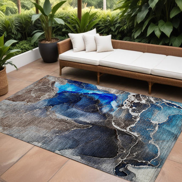 Homeroots 8' X 10' Blue Abstract Washable Non Skid Indoor Outdoor Area Rug Navy Polyester 559655