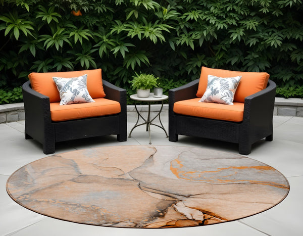 HomeRoots 5' Beige Abstract Area Rug - Washable, Non-Skid Design for Indoor and Outdoor Spaces, Durable & Stylish 8' Round 559699
