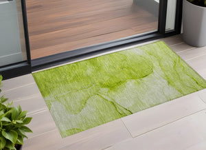 Homeroots 3' X 5' Green Abstract Washable Non Skid Indoor Outdoor Area Rug Green Polyester 559742