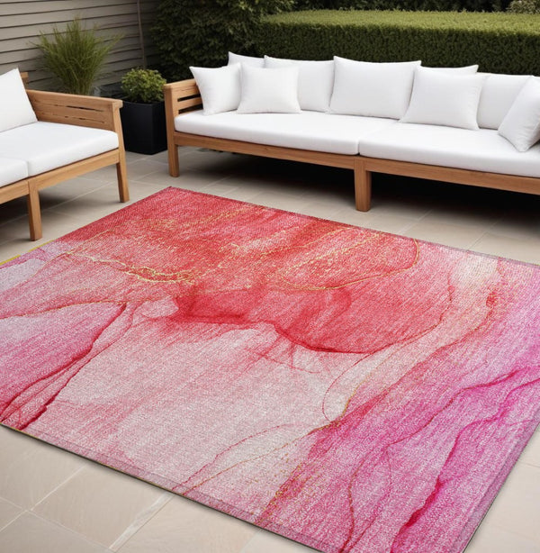 HomeRoots 5' Modern Beige Abstract Area Rug - Washable, Non-Skid, Stain-Resistant for Indoor & Outdoor Use 8' X 10' 559763