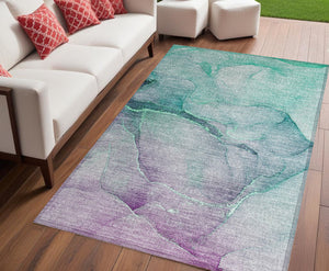 Homeroots 8' Runner Stylish Green Abstract Washable Non-skid Indoor/Outdoor Rug For Kids And Pets’ Spaces 5' X 8' Polyester 559788