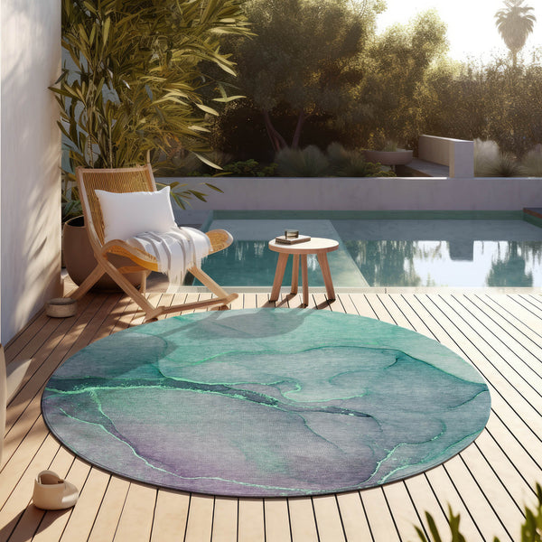 Homeroots 8' Round Green Round Abstract Washable Non Skid Indoor Outdoor Area Rug Aloe Polyester 559789