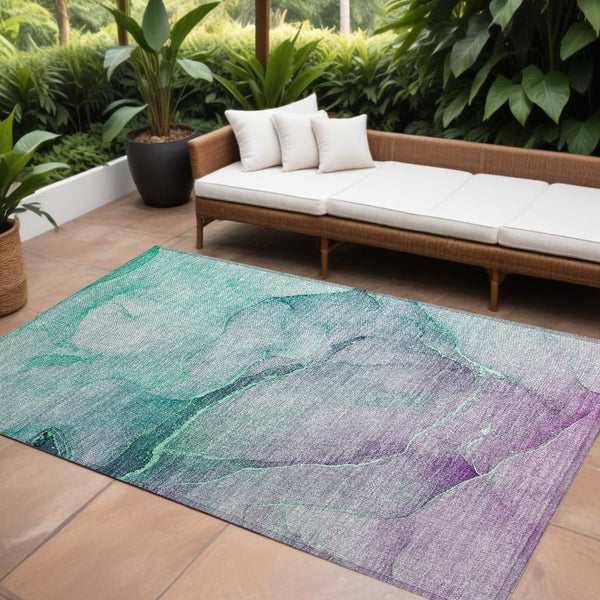 Homeroots 9' X 12' Green Abstract Washable Non Skid Indoor Outdoor Area Rug Aloe Polyester 559791