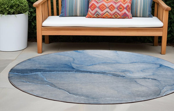 Homeroots 8' Runner Stylish Green Abstract Washable Non-skid Indoor/Outdoor Rug For Kids And Pets’ Spaces 8' Round Polyester 559798