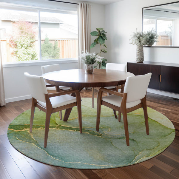 Homeroots 8' Round Green Round Abstract Washable Non Skid Indoor Outdoor Area Rug Green Polyester 559807