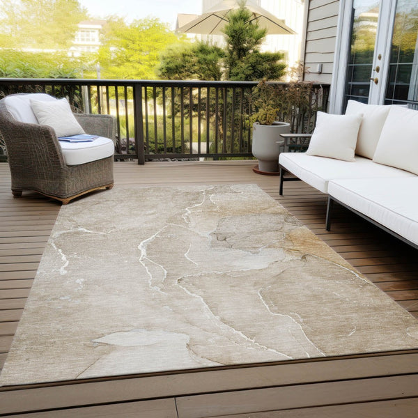 HomeRoots 5' Beige Abstract Area Rug - Washable, Non-Skid Design for Indoor & Outdoor Use, Easy Care & Stylish 8' X 10' 559917