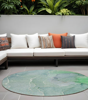 HomeRoots 5' Beige Abstract Area Rug - Washable, Non-Skid Design for Indoor & Outdoor Use, Easy Care & Stylish 8' Round 559943