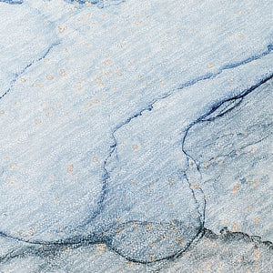 HomeRoots 5' Beige Abstract Area Rug - Washable, Non-Skid, Stain-Resistant Design for Indoor & Outdoor Use 5' X 8' 559960