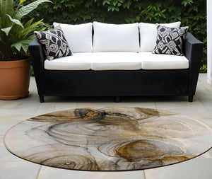 Homeroots 8' Round Brown Round Abstract Washable Non Skid Indoor Outdoor Area Rug Brown Polyester 559988