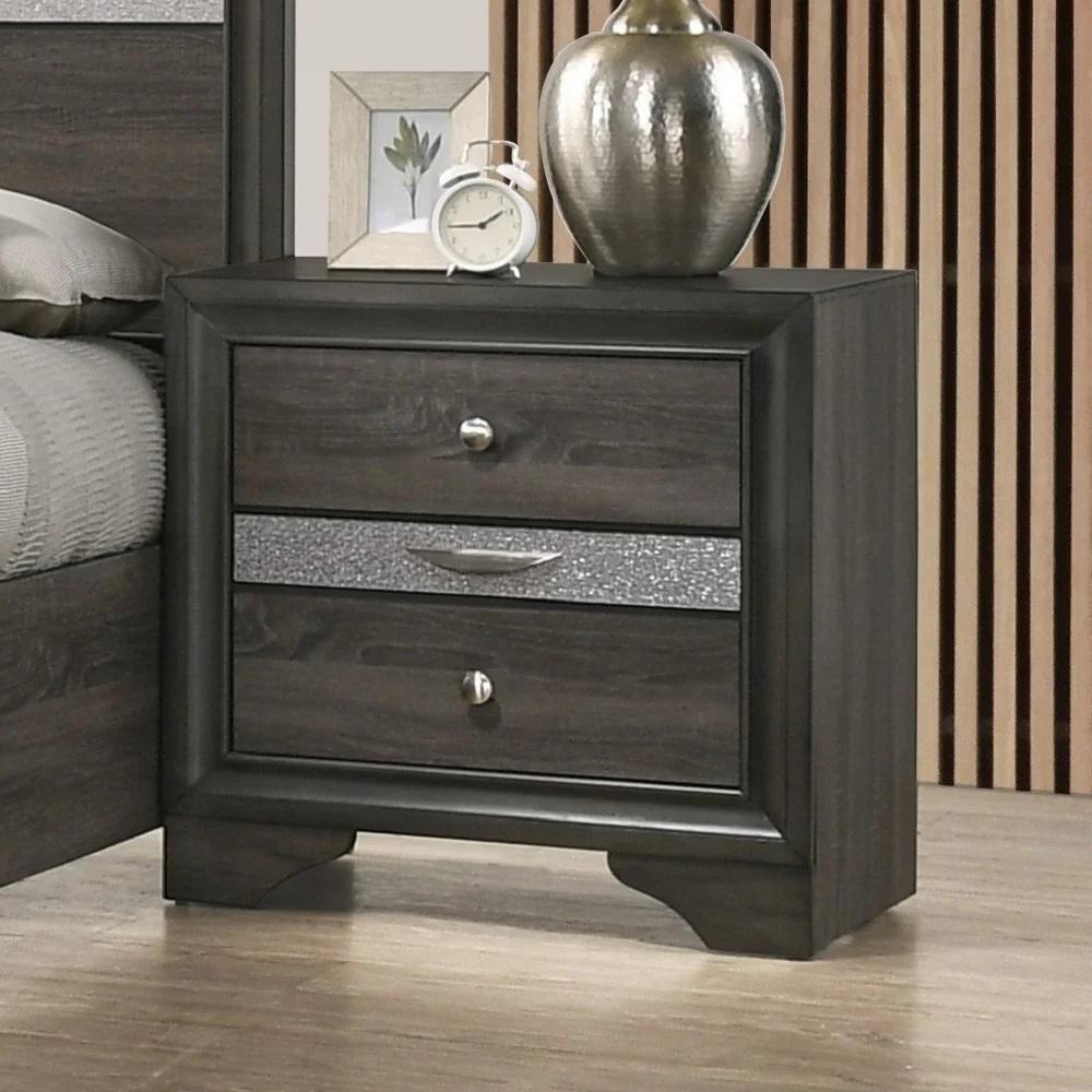 English Elm 3 Drawers Wooden Nightstand In Gray With Nickel Knobs – Modern Storage Solution For Any Space B016P251549