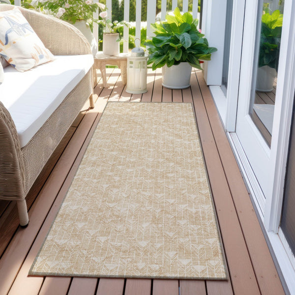Homeroots 8' Runner Moss Green Geometric Washable Non-skid Rug For Indoor And Outdoor Elegance And Style Beige Polyester 560038
