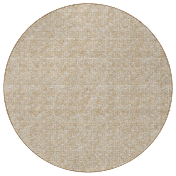 Homeroots 8' Round Tan Round Geometric Washable Non Skid Indoor Outdoor Area Rug Beige Polyester 560042