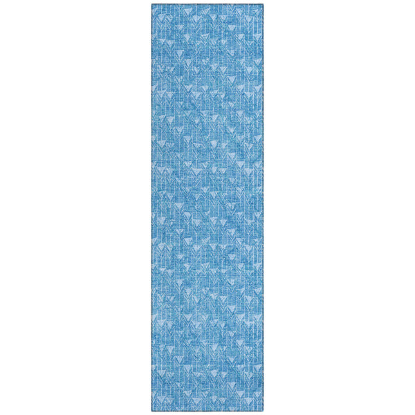 Homeroots 8' Runner Blue Geometric Washable Non Skid Indoor Outdoor Runner Rug Blue Polyester 560047