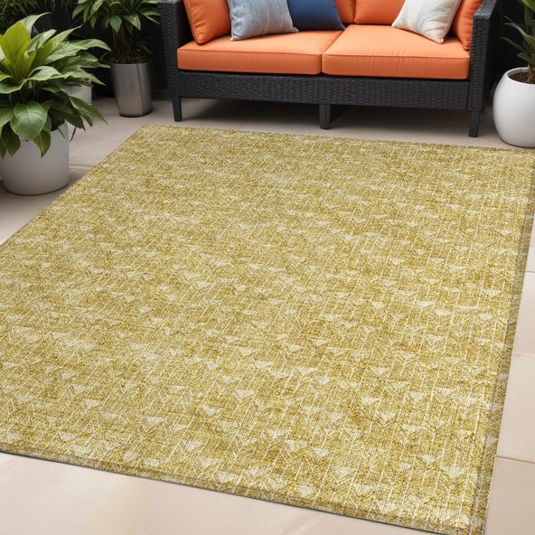 Homeroots 8' Runner Moss Green Geometric Washable Non-skid Rug For Indoor And Outdoor Elegance And Style 5' X 8' Polyester 560077