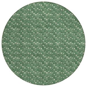 Homeroots 8' Round Sage Round Geometric Washable Non Skid Indoor Outdoor Area Rug Green Polyester 560096