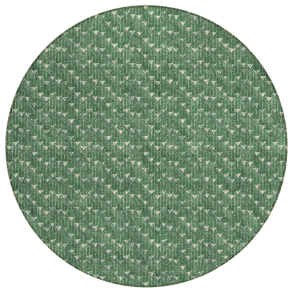 Homeroots 8' Round Sage Round Geometric Washable Non Skid Indoor Outdoor Area Rug Green Polyester 560096