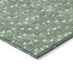 Homeroots 8' Runner Moss Green Geometric Washable Non-skid Rug For Indoor And Outdoor Elegance And Style 8' X 10' Polyester 560097