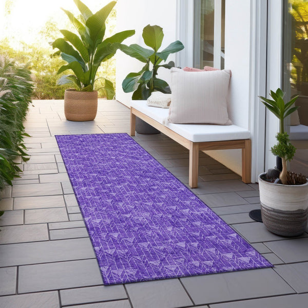 Homeroots 8' Runner Moss Green Geometric Washable Non-skid Rug For Indoor And Outdoor Elegance And Style Purple Polyester 560113