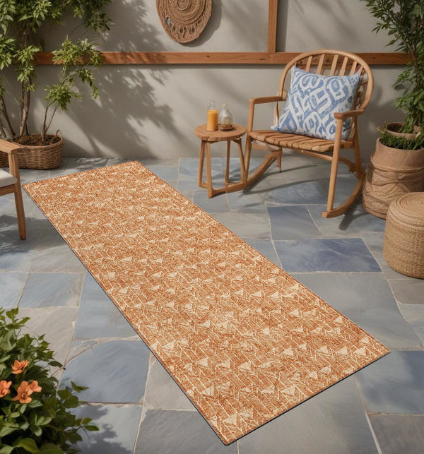 Homeroots 8' Runner Moss Green Geometric Washable Non-skid Rug For Indoor And Outdoor Elegance And Style Salmon Polyester 560122