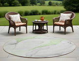 Homeroots 8' Round Green Round Abstract Washable Non Skid Indoor Outdoor Area Rug Green Polyester 560171