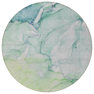 Homeroots 8' Round Green Round Abstract Washable Non Skid Indoor Outdoor Area Rug Green Polyester 560216