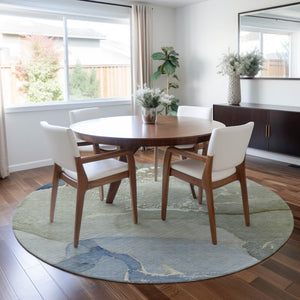 Homeroots 8' Round Blue And Green Abstract Washable Indoor Outdoor Area Rug Blue Polyester 560243