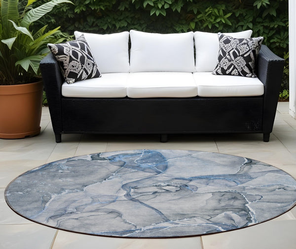 HomeRoots 5' Blue and Gray Abstract Area Rug - Durable, Washable, Non-Skid Design for Indoor and Outdoor Spaces 8' Round 560344